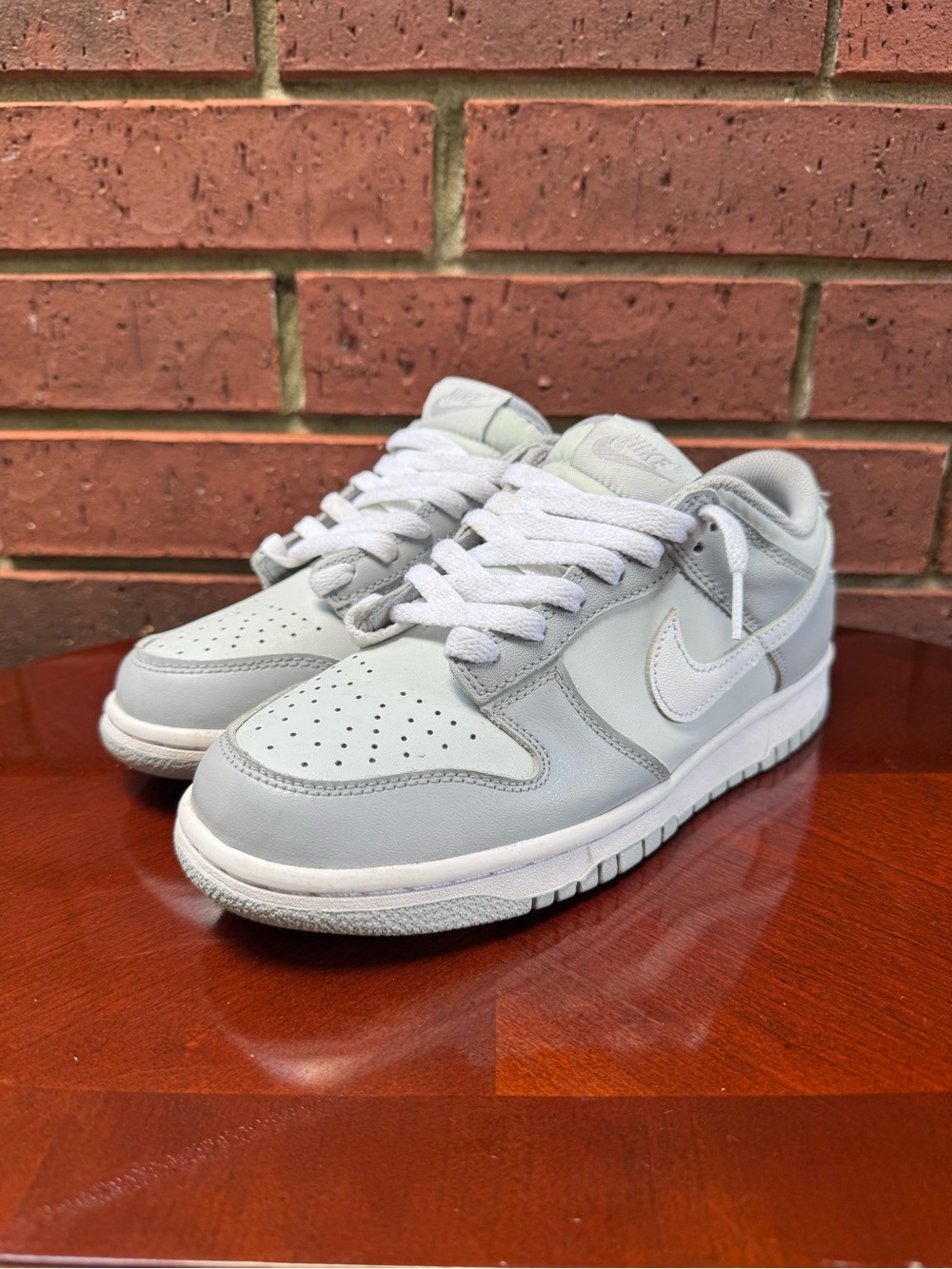 Nike Dunks - Gray/White